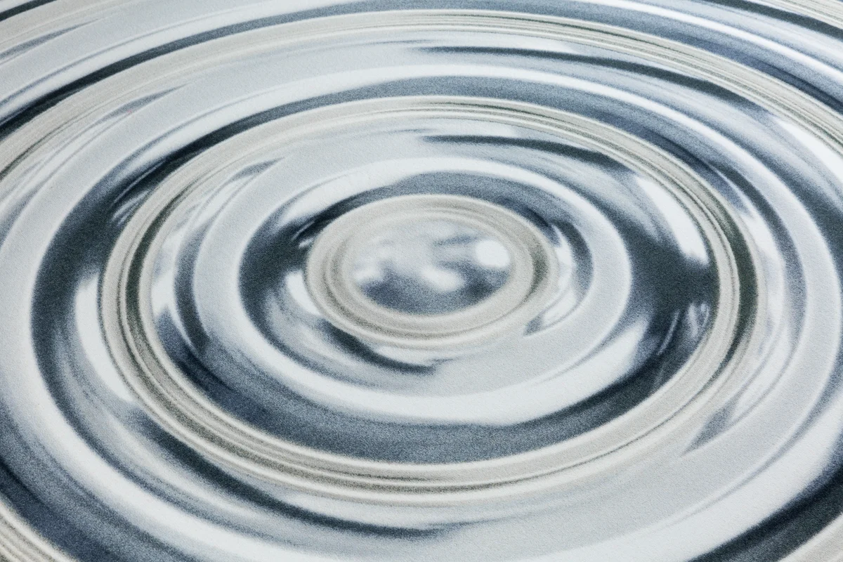 Ripples carpet silver detail 4