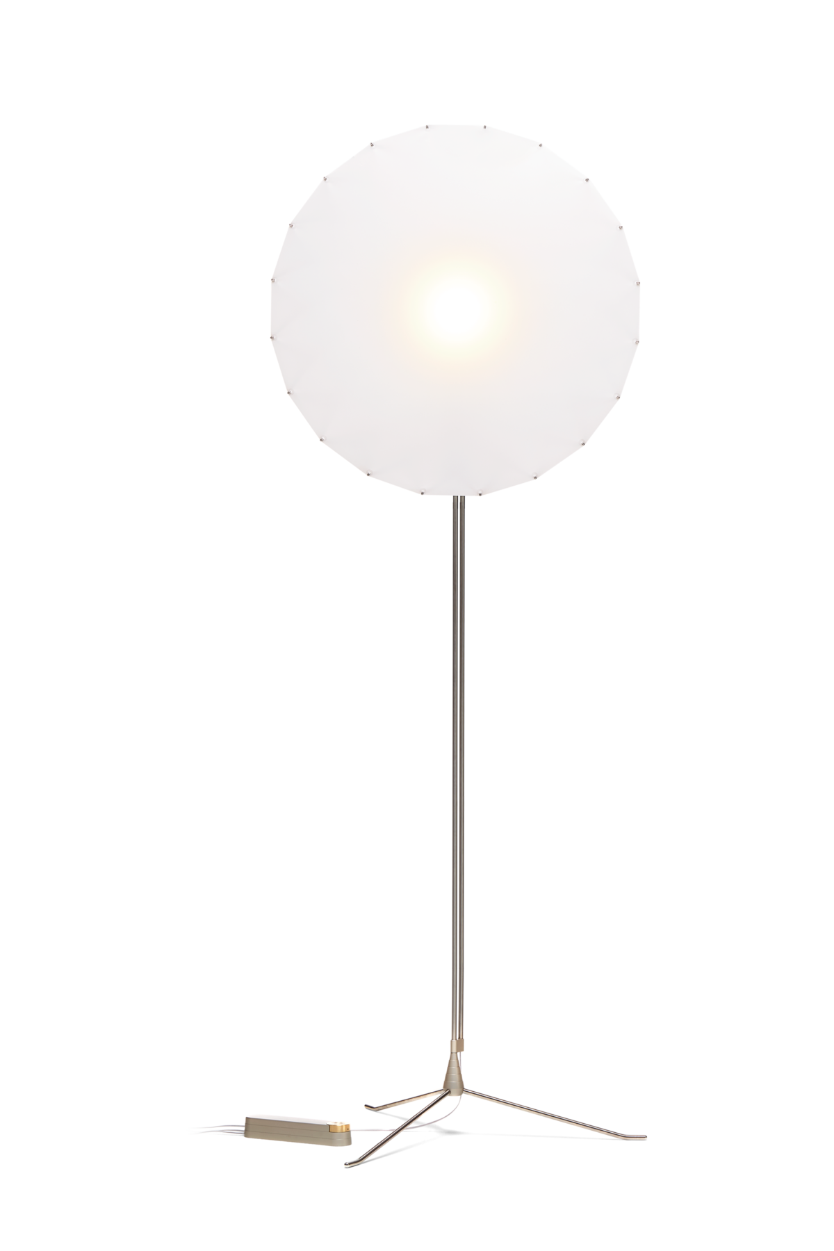 Filigree Floor Lamp front side 